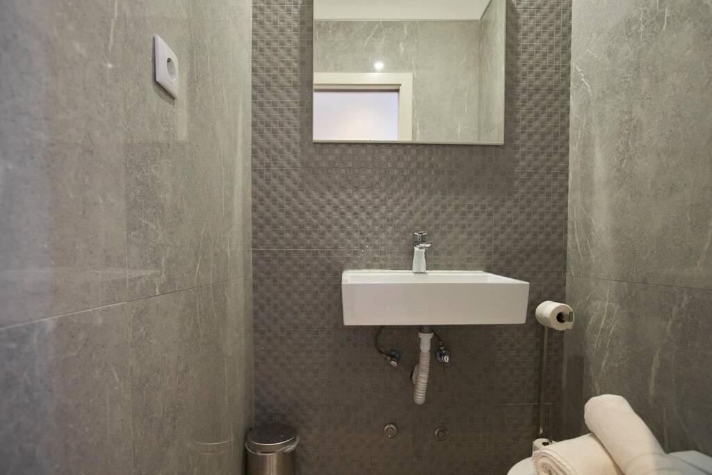 So Family Porto Apartment Exterior photo